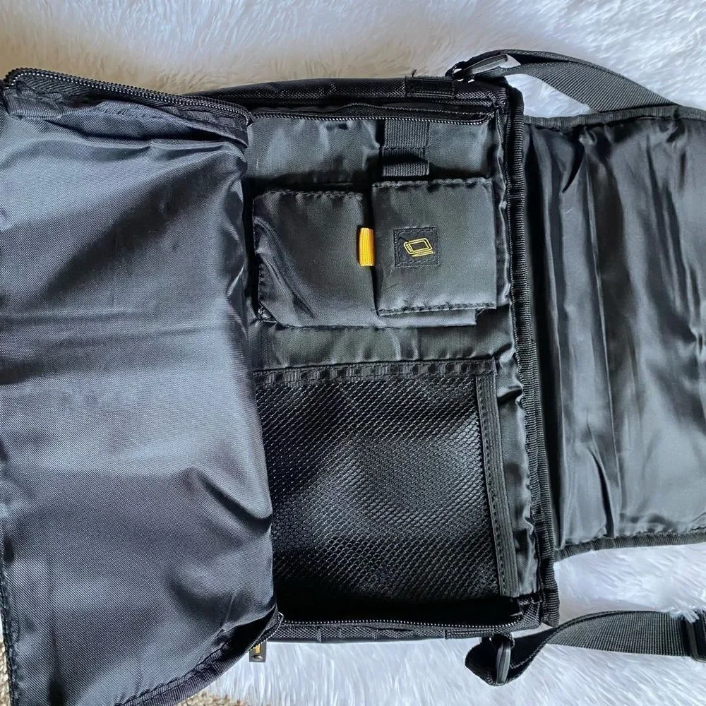 ‎Targus Bag Pockets Adjustable Straps Black Gray